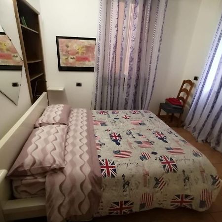 Casa Del Leone Appartement Uscio Buitenkant foto